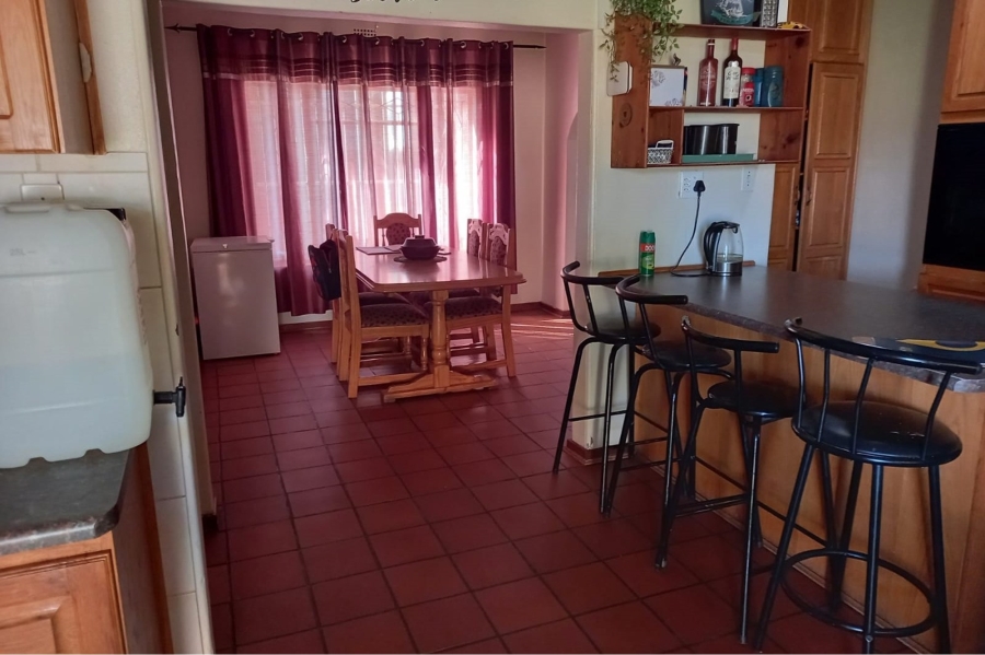 4 Bedroom Property for Sale in Carters Glen Northern Cape